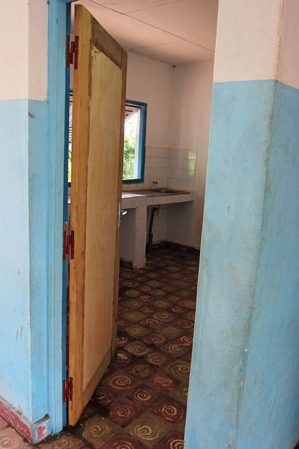 New door for a health centre outside Daloa, Côte d'Ivoire